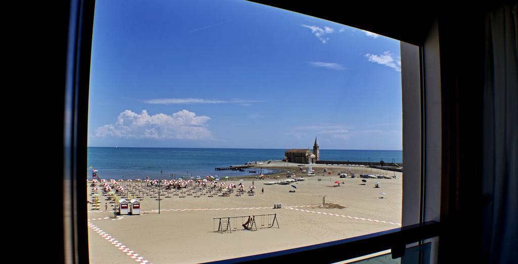 Hotel Sara Caorle Kamer foto
