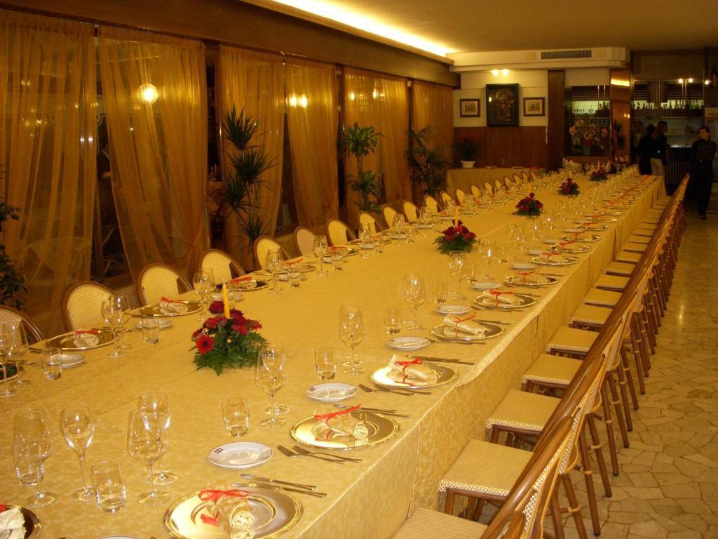 Hotel Sara Caorle Buitenkant foto